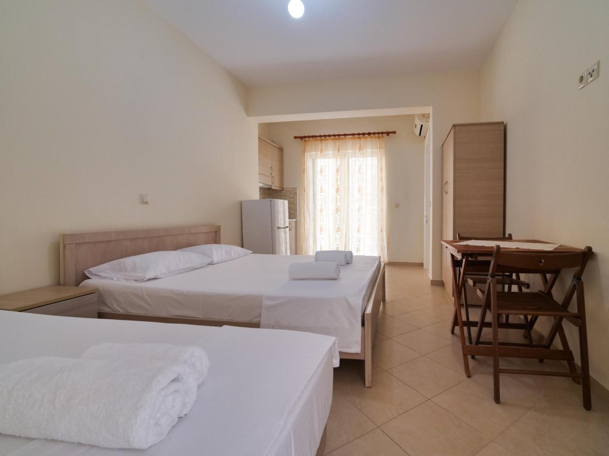 Bodini'S Rooms Хімара Екстер'єр фото